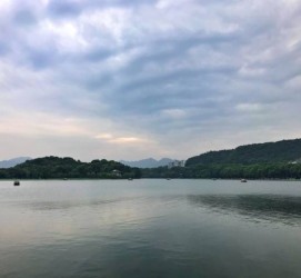 广元杭州自助游(杭州自助游旅游攻略)