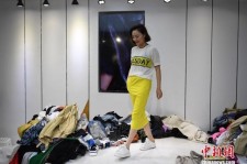 广元兼职模特试衣服(兼职做试衣模特好吗)
