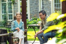 广元坦言带老伴游遍中国(我和老伴去旅游)