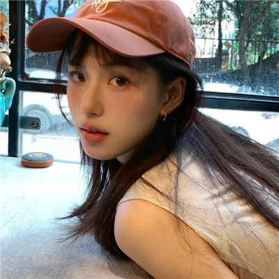 广元伴游女生杨梦研的资料