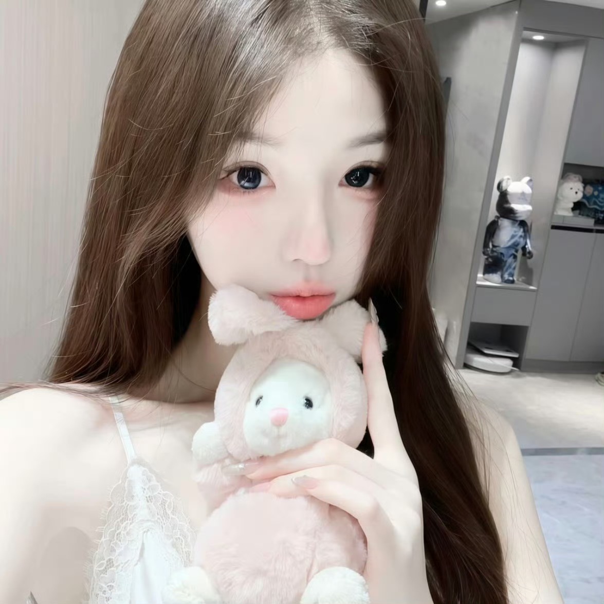 广元伴游女生朱珠的资料