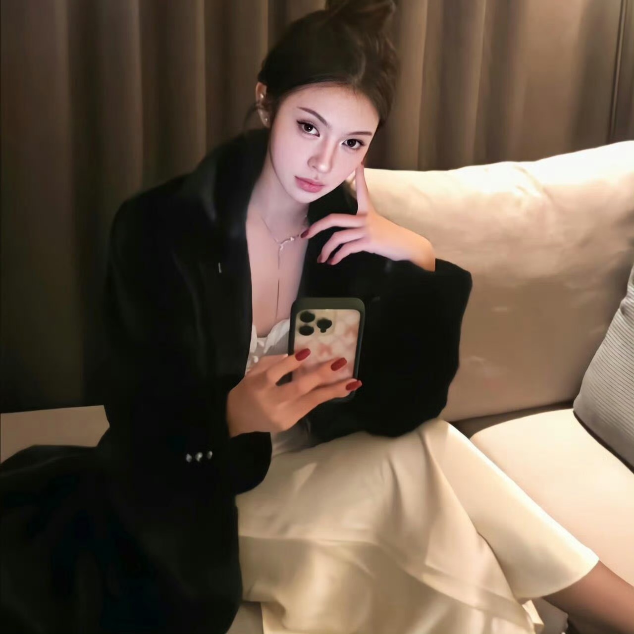 广元伴游女生周语言的资料